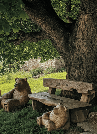 Simple Bench - Iconic Benches